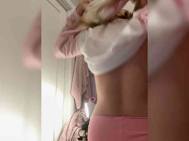 MimiMila webcam