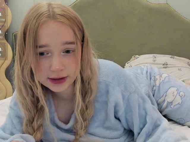 MimiMila webcam