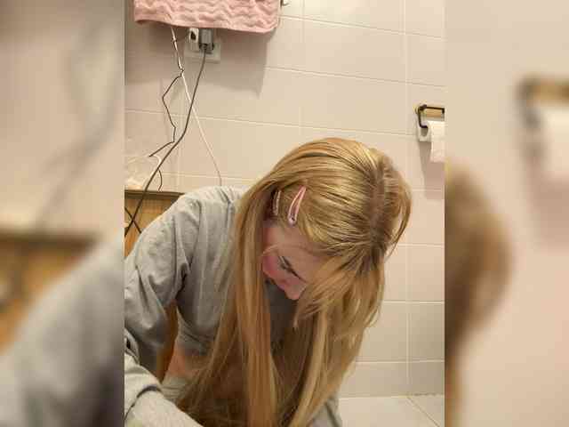 MimiMila webcam