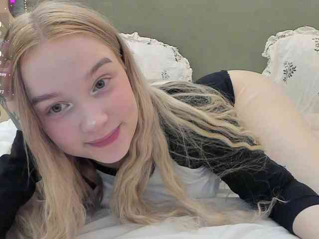 MimiMila webcam
