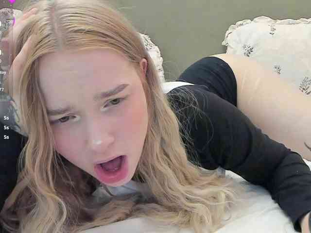 MimiMila webcam