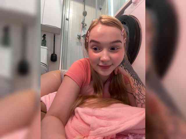 MimiMila webcam
