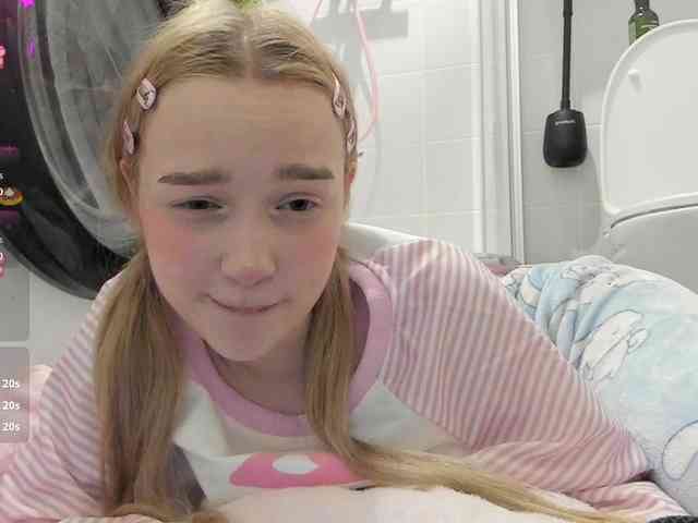 MimiMila webcam