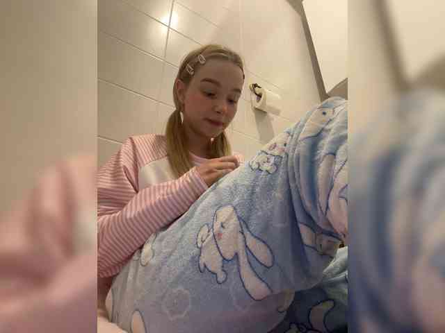 MimiMila webcam