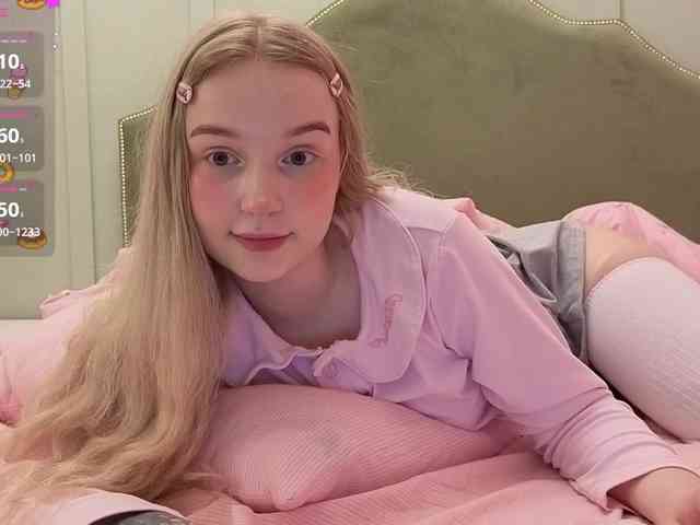 MimiMila webcam