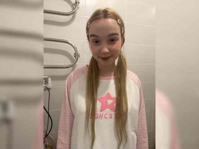 MimiMila webcam