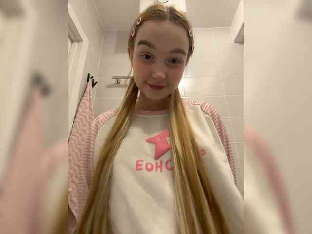 MimiMila webcam