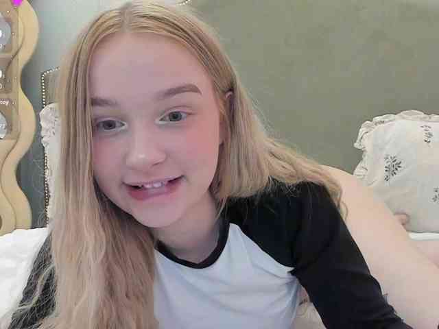 MimiMila webcam