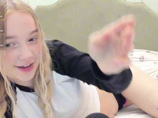 MimiMila webcam