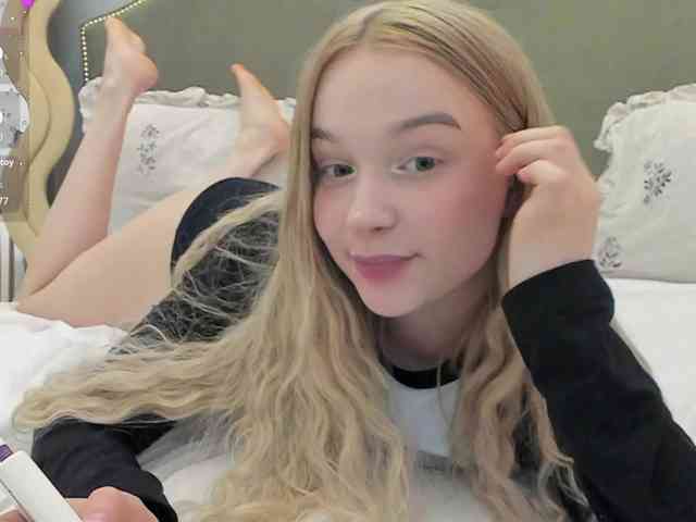 MimiMila webcam