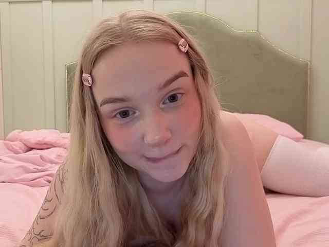 MimiMila webcam