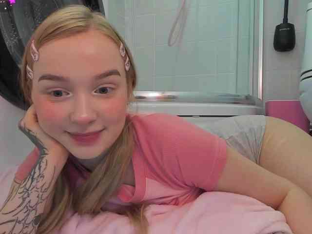 MimiMila webcam