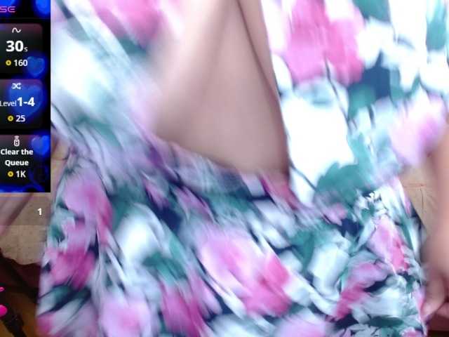 emilynessa live cam on BongaCams
