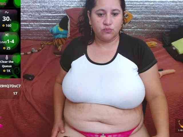 emilynessa webcam