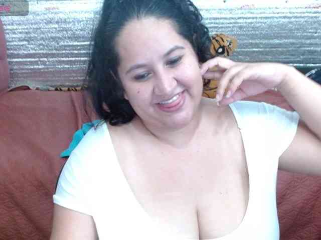 emilynessa webcam
