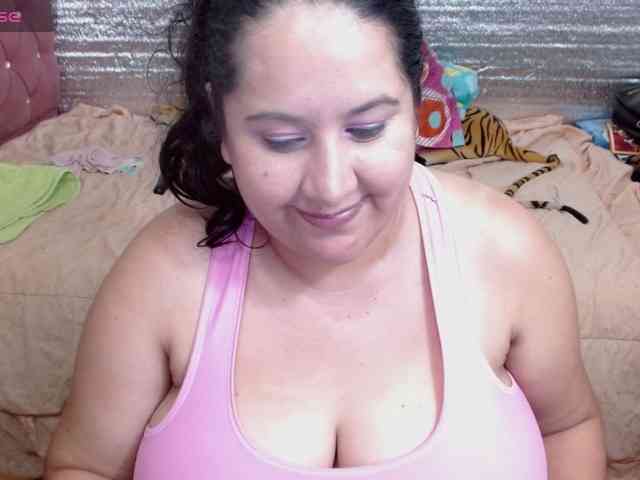 emilynessa webcam