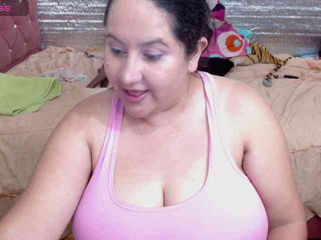 emilynessa webcam