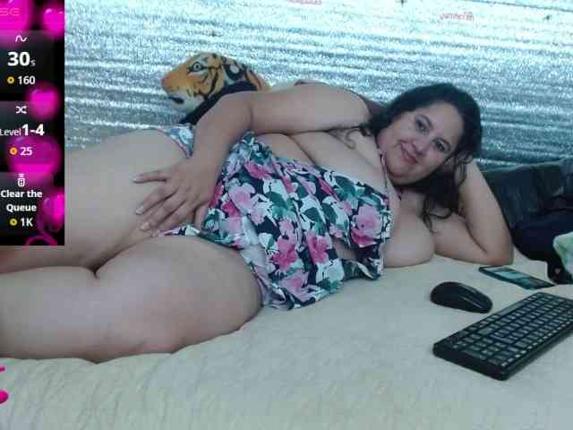 emilynessa webcam