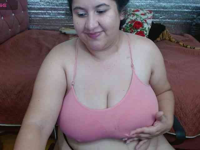 emilynessa webcam