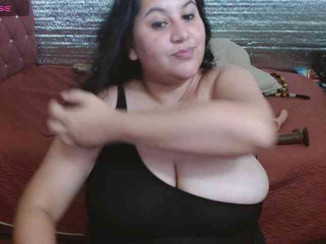 emilynessa webcam
