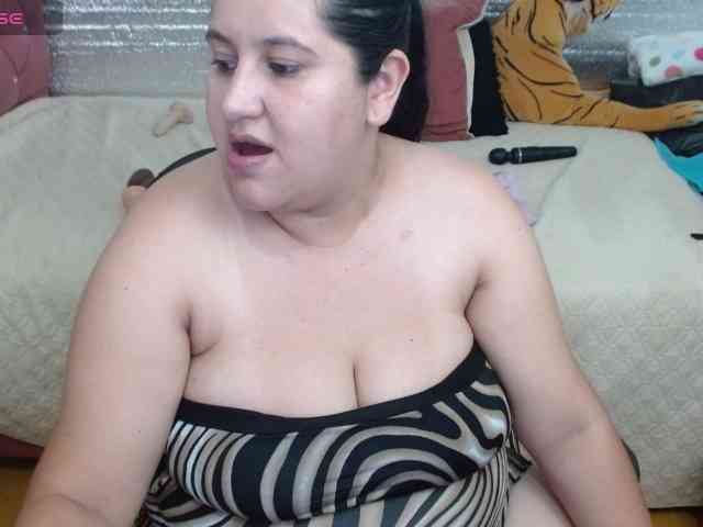 emilynessa webcam