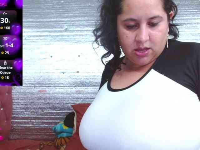 emilynessa webcam
