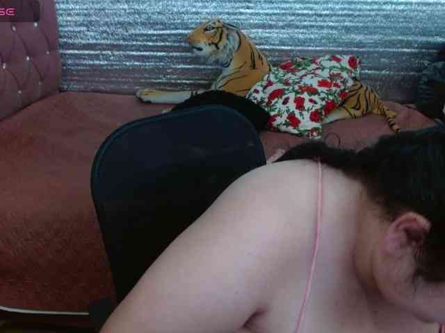 emilynessa webcam