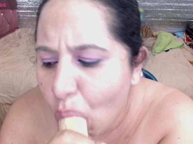 emilynessa webcam