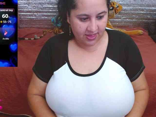 emilynessa webcam