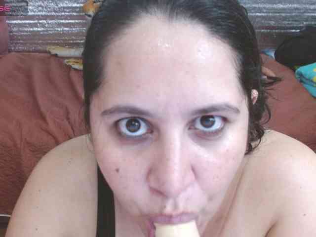 emilynessa webcam