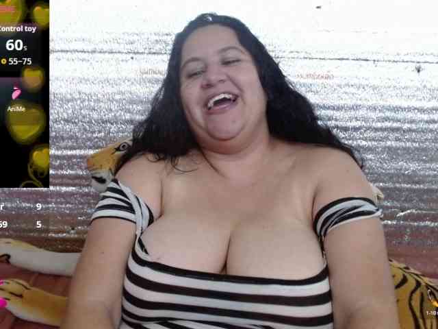 emilynessa webcam