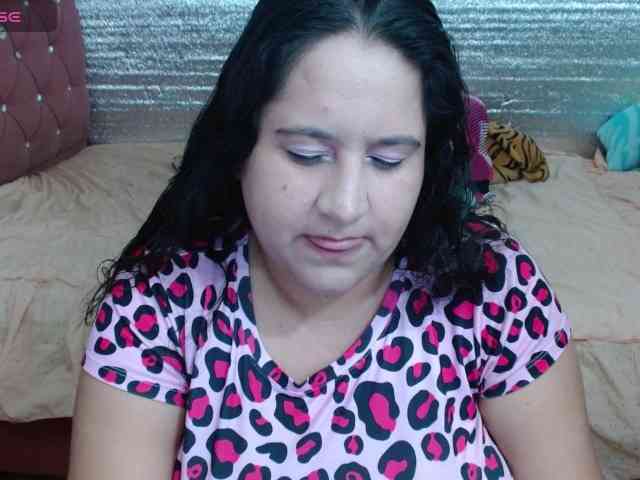 emilynessa webcam