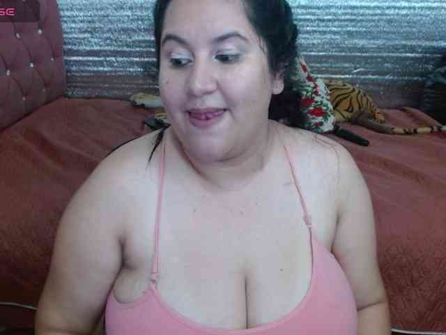 emilynessa webcam