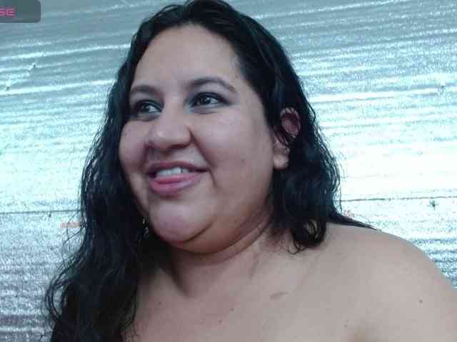 emilynessa webcam