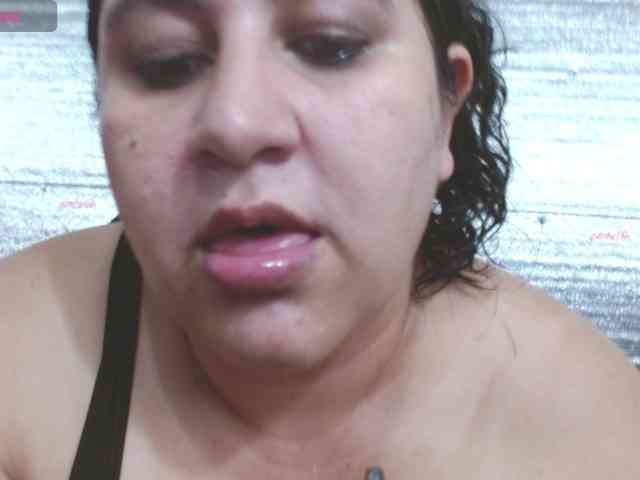 emilynessa webcam