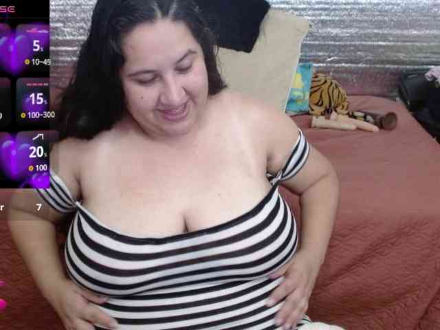 emilynessa webcam