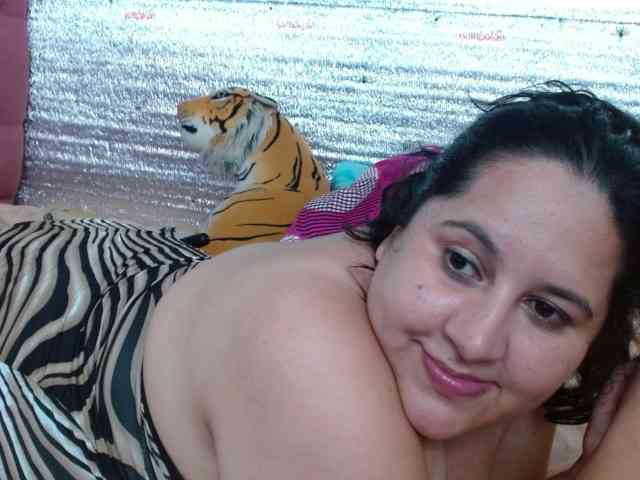 emilynessa webcam