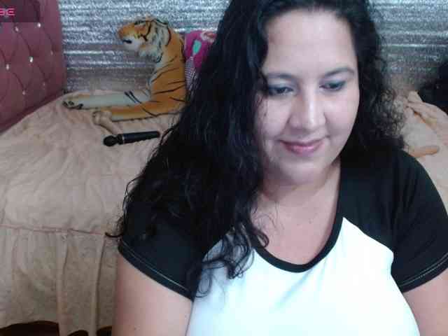 emilynessa webcam