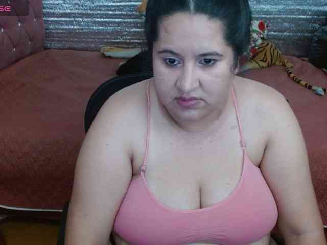 emilynessa webcam