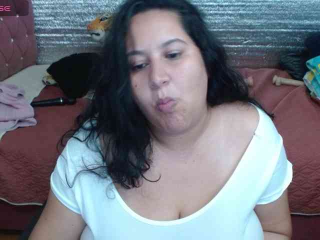 emilynessa webcam