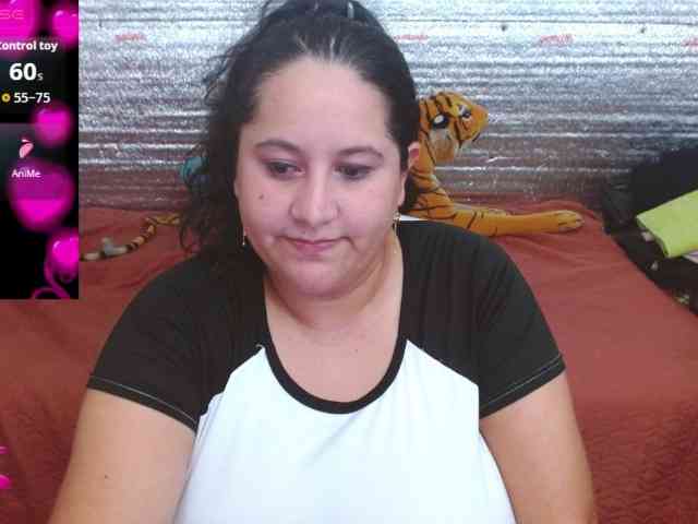 emilynessa webcam