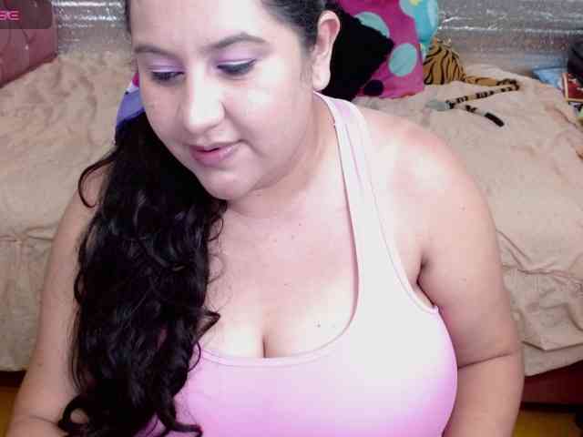 emilynessa webcam