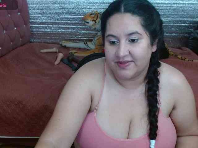 emilynessa webcam