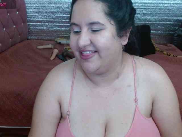 emilynessa webcam