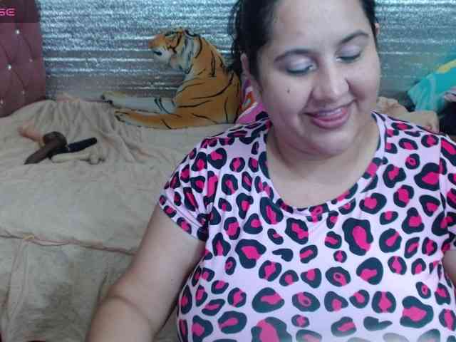 emilynessa webcam