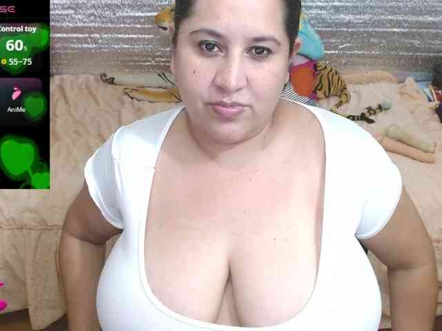 emilynessa webcam