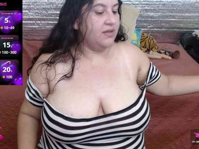 emilynessa webcam