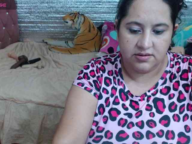 emilynessa webcam