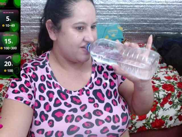 emilynessa webcam
