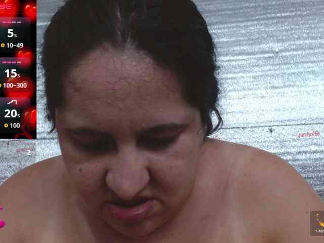 emilynessa webcam